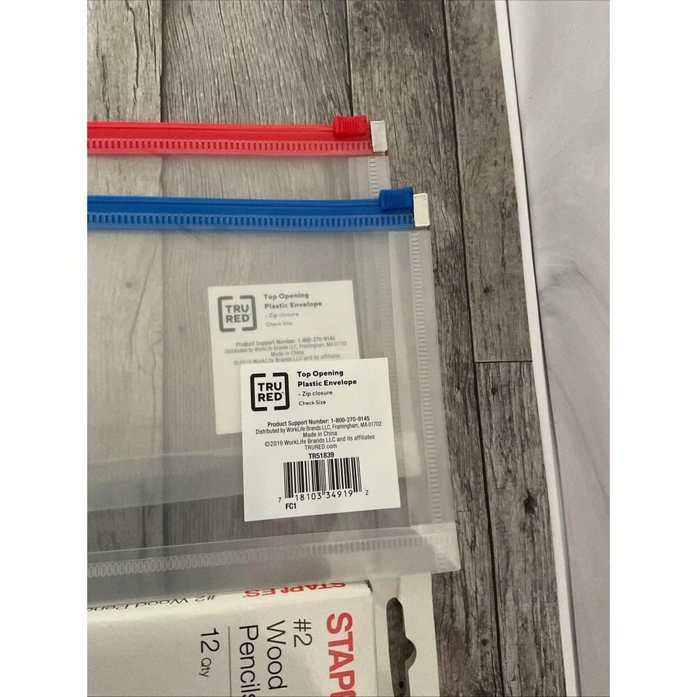 Staples Wood Pencils #2 Lead Latex-free Erasers 2 Boxes-12 Pencils Each